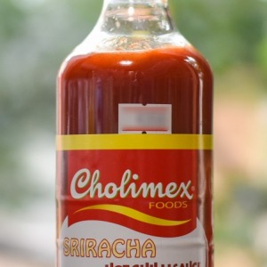ホットチリソース( 455ml )・TƯƠNG ỚT SRIRACHA・Hot Chilli Sauce Sriracha Cholim
